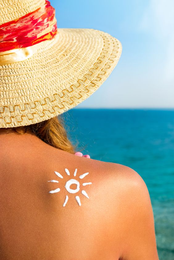 Sunscreen plays an important role in protecting our skin